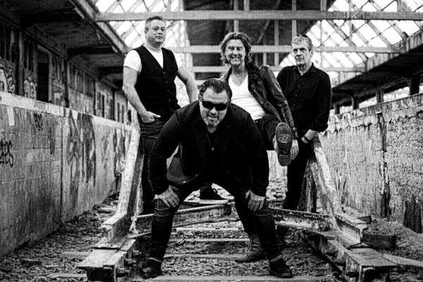 Zaterdag 8 augustus 2026 - 50 Years Of U2 - Out Of Control + Guido Staps - Openluchttheater Brunssum - Aanvang 20 u