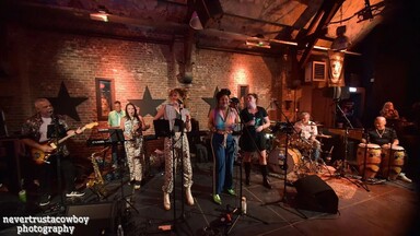 Zondag 16 november 2025 - Groove Unlimited (groove/allround) - Rumpenerhof Brunssum - Aanvang 17.00 u