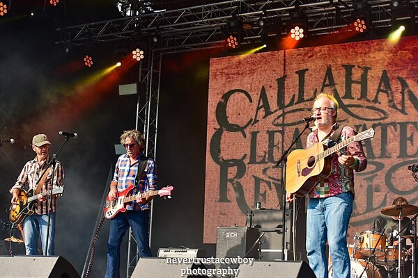 Zaterdag 21 november 2026 - Callahan Clearwater Revival + Damiën van Elburg - Zaal Dierks -  Aanvang 20.00 u