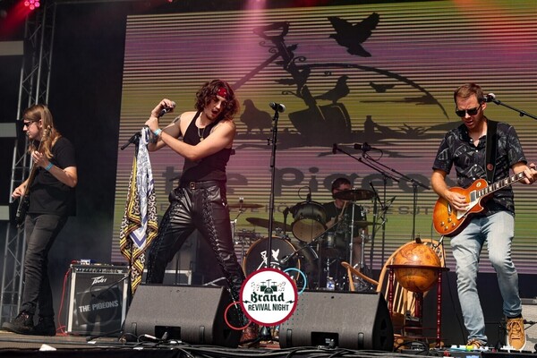 Zondag 31 mei 2026 - Local Heroes Festival - Openluchttheater Brunssum - Aanvang 13.30 u  - Zit/Sta Concert