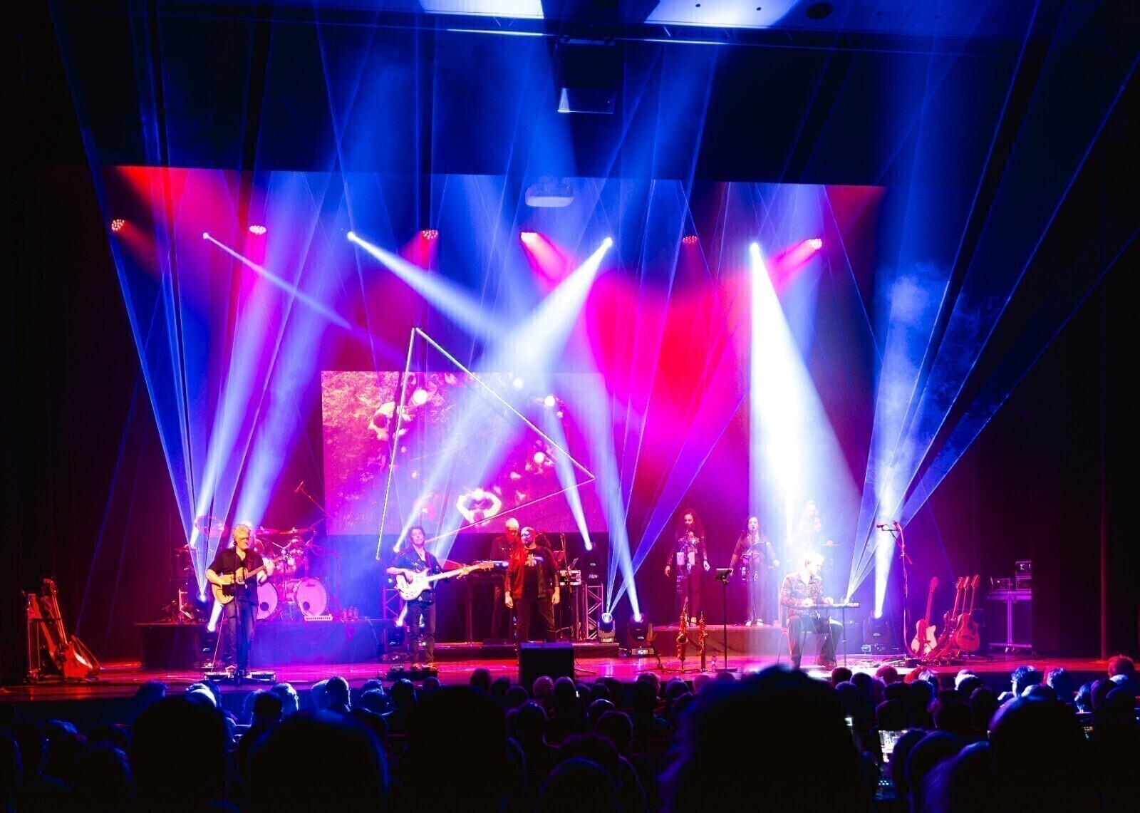 Zaterdag 10 april 2027 - Pink Floyd Tribute - Absolutely Floyd - Brikke Oave Brunssum - Aanvang 20.00 u  - STACONCERT