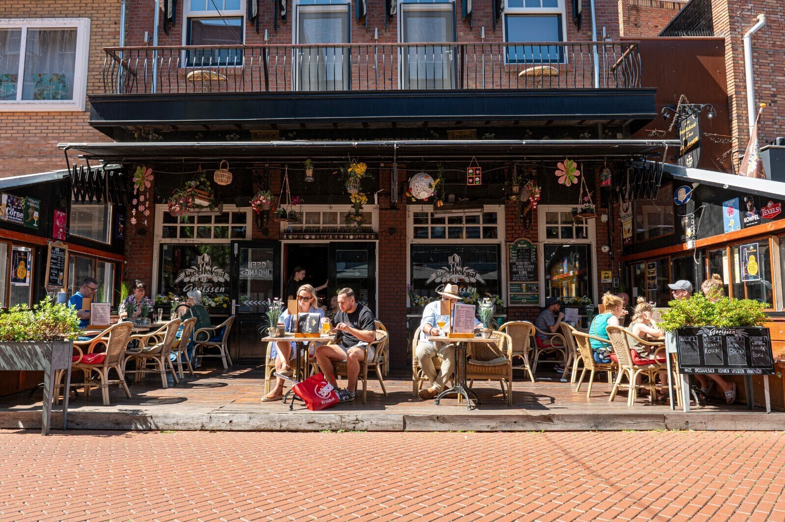 Grand Café Fratelli  Kerkstraat 274  Brunssum